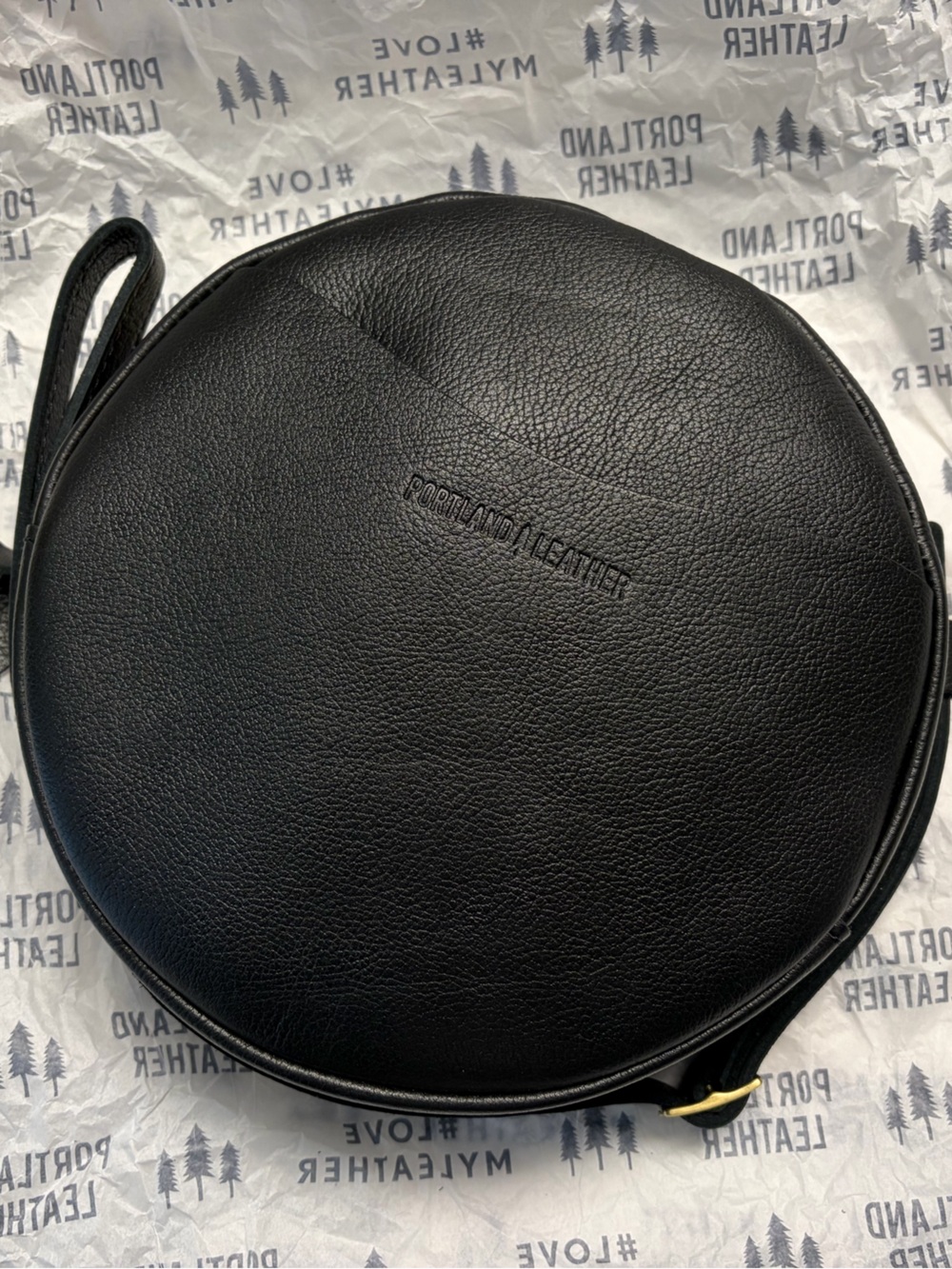 Portland Leather Round Large Crossbody Bag - Picture 12 of 13